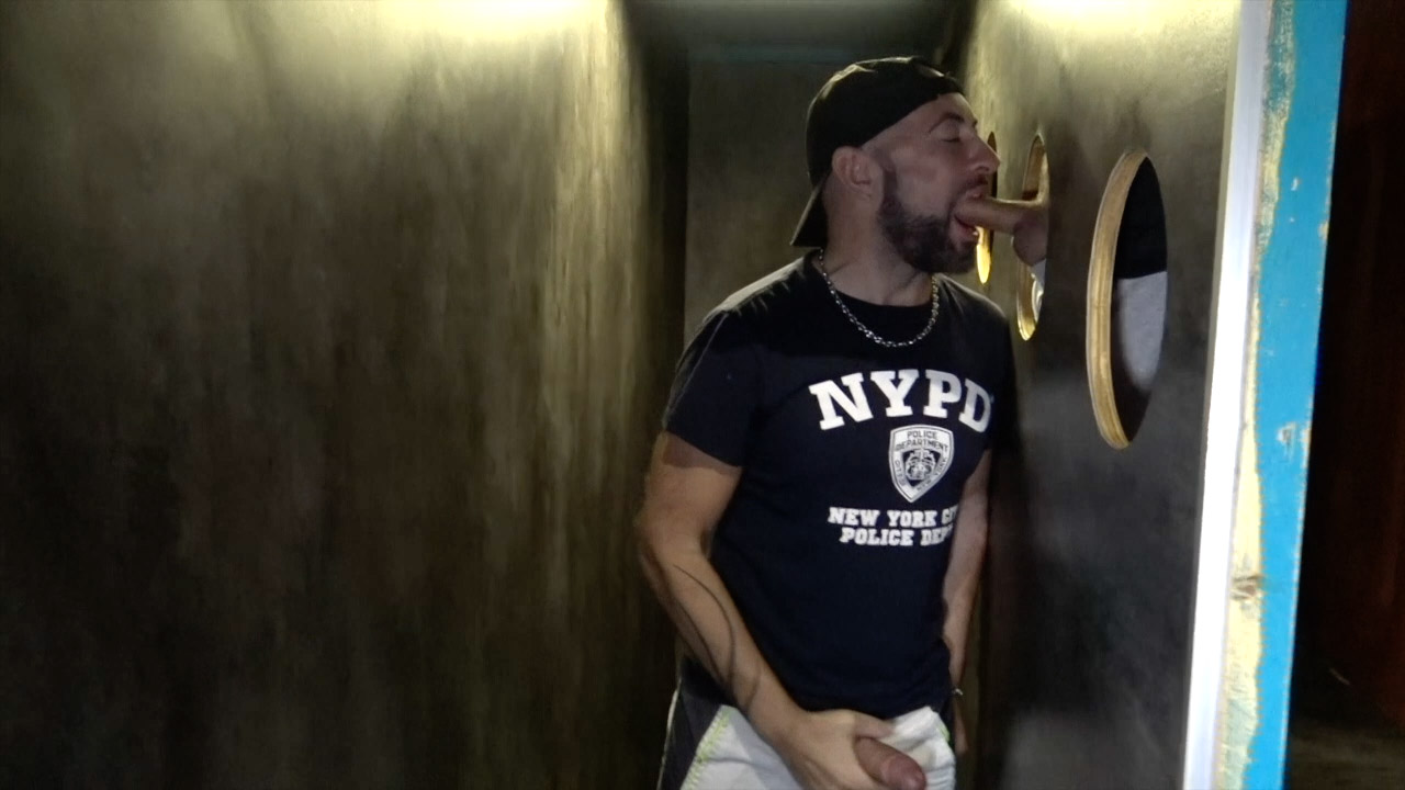 Sexy hétéro pomper aux Glory Hole